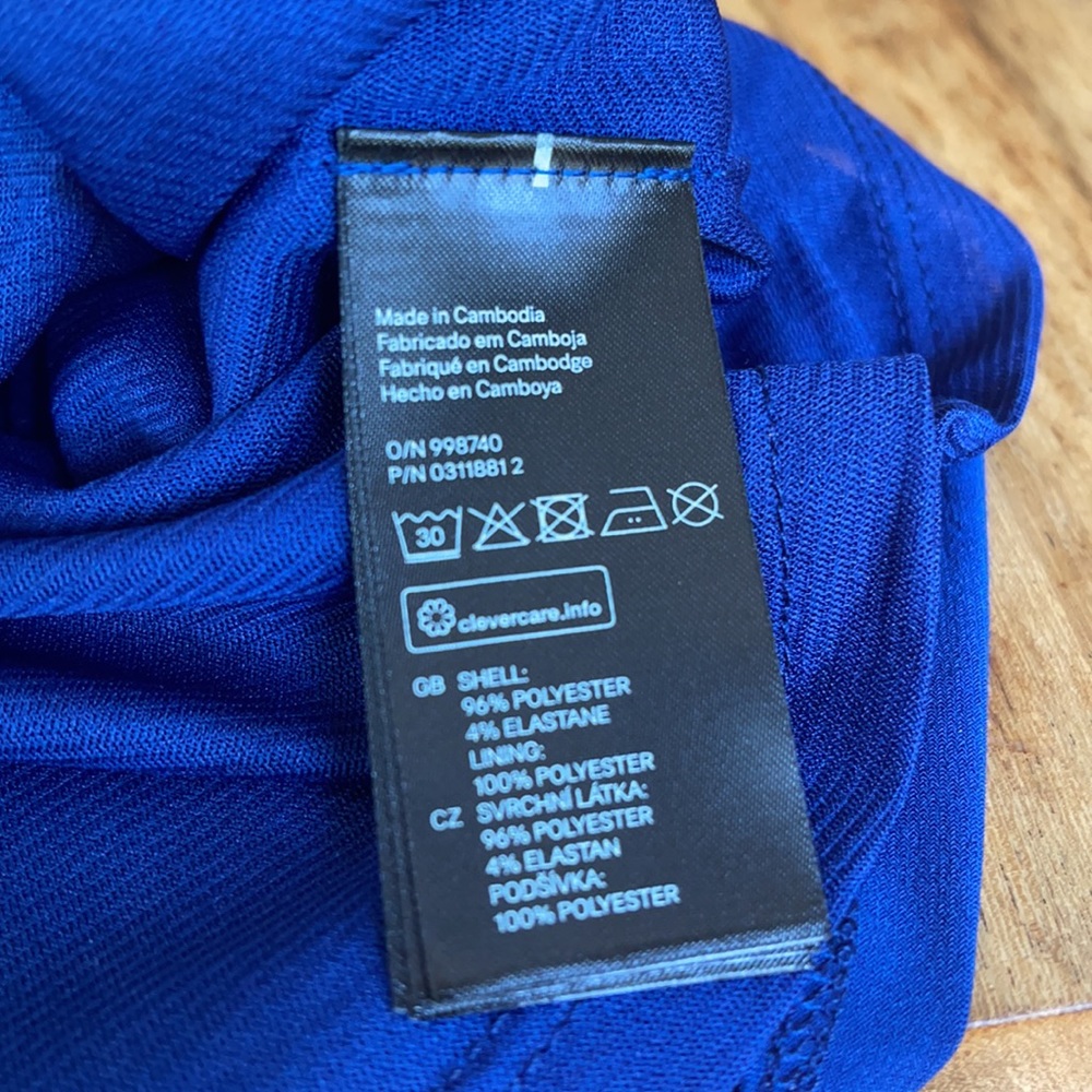 H&M Blue Faux Wrap sleeveless Top NWT - Picture 4 of 4